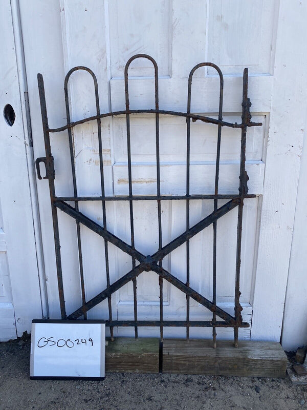 Antique Iron Gate GS20249 - 26 1/2" wide x 41 1/4" tall