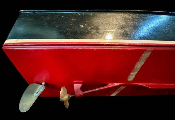 Vintage RC Model Boat - NOT TESTED GA20310