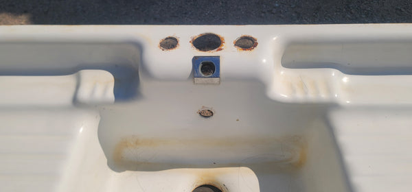 Cast Iron Farmhouse Sink w/ Double Drain Boards & More 59 5/8" x 24" GS010930