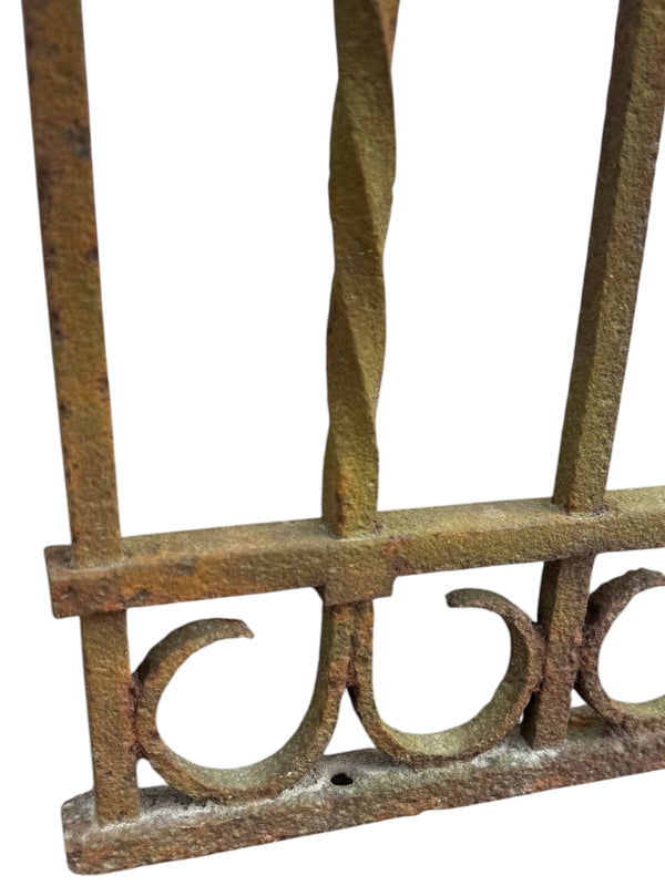 18 Ft Antique Wrought Iron Fencing GA20864