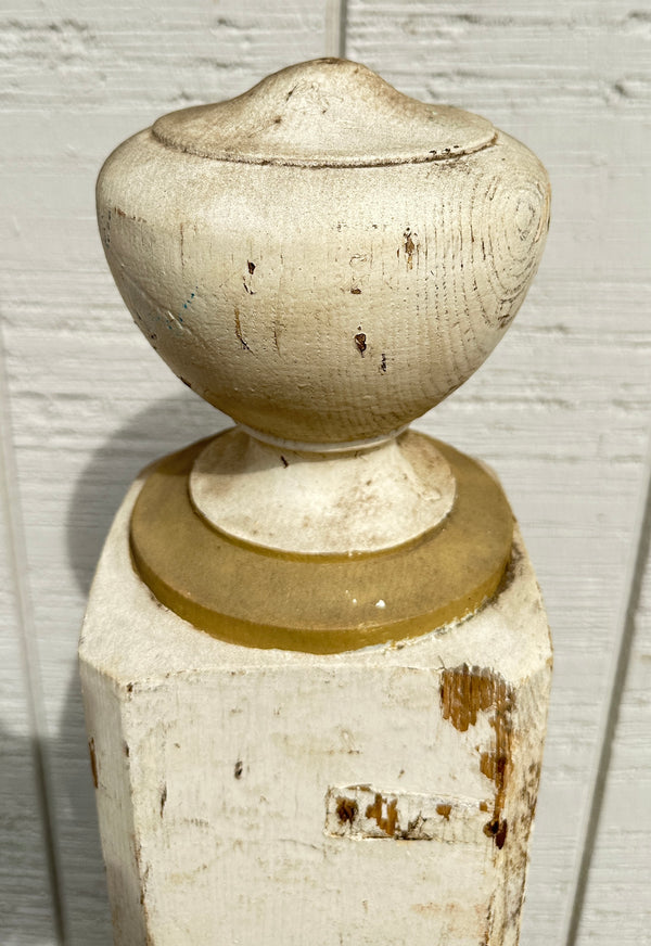 Turned Newel Post w/ Acorn Finial GA20425