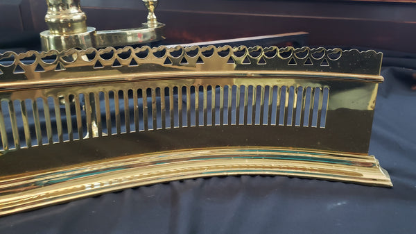 Vintage Virginia Metalcrafters Solid Brass Andirons & Fireplace Fender GS01075