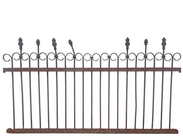 17 Ft of Antique Wrought Iron Fencing GA21046