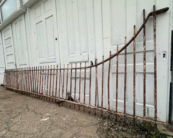 Set of Wrought Iron Fencing GA20297