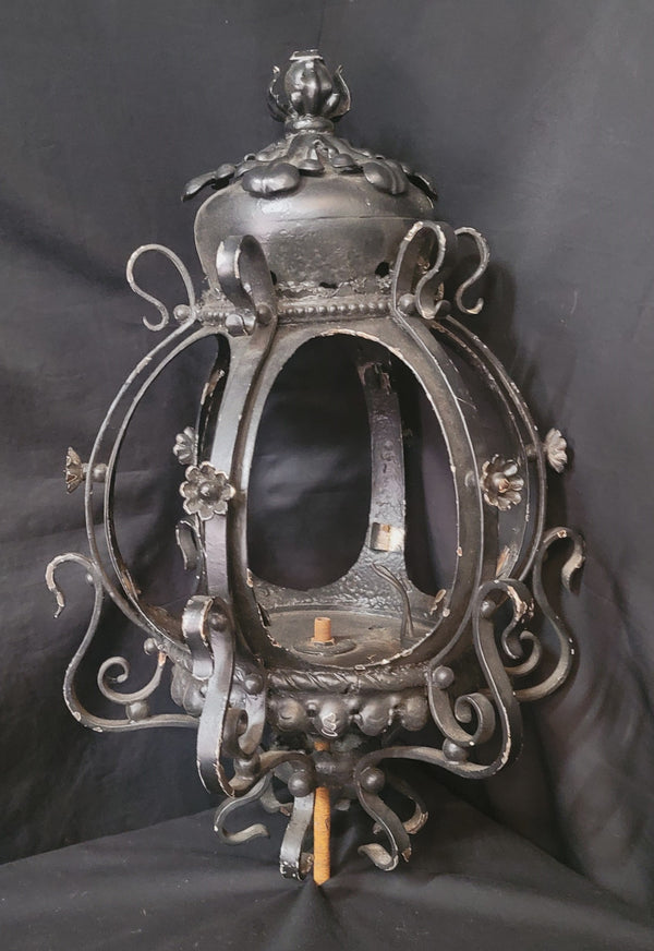 Ornate Victorian Wrought Iron Lamp Post Base Top 18" x 12" GS00783