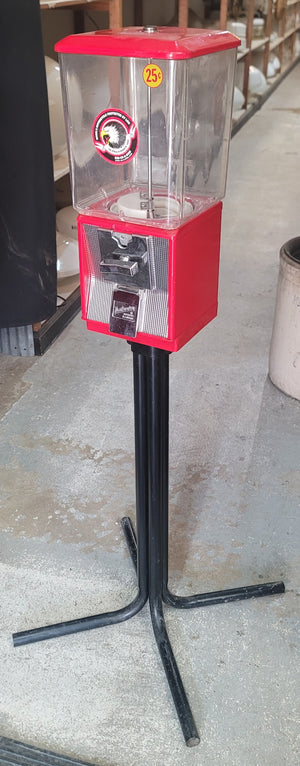 Vintage 25 Cent Free Standing Candy or Gumball Machine 44