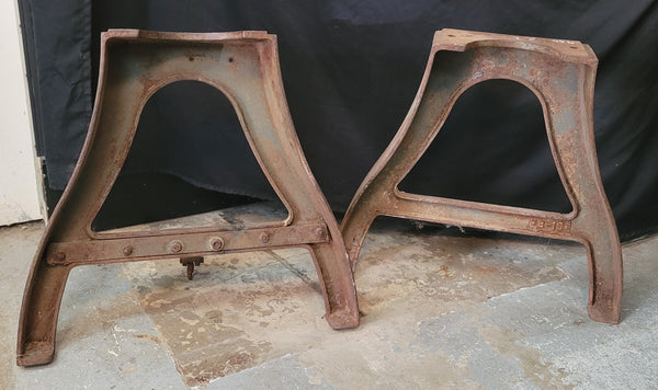Pair of Cast Iron Factory Machine Tapered Table Base Legs 20 1/2" T GS00688