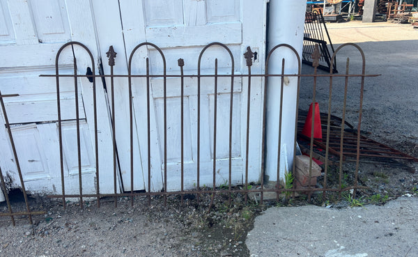 20 Ft of Wrought Iron Hairpin Fencing with Finials GA21236