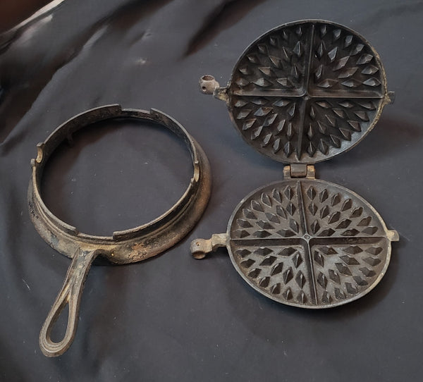 1800's A.G. Patton Model 7/8 Cast Iron Flip Flop Waffle Iron w/ Base GS01077