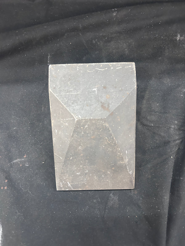 Marble Mantel Keystone GS010990