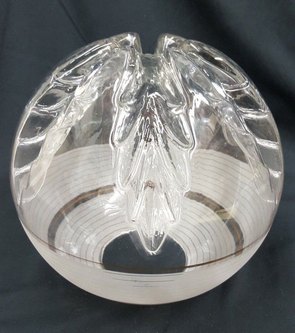 10" Round Frost to Clear Globe w/ 6 Top Wings & 3 5/8" Fitter GS00741