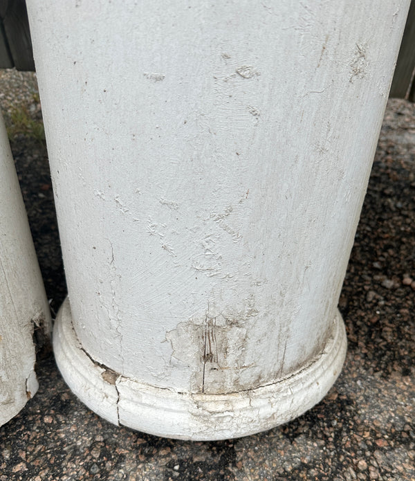 Set of 4 Full-Size and 2 Half-Size Building Columns GA20332
