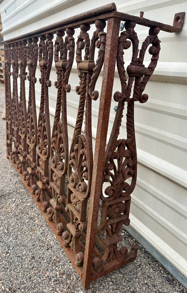 Antique Iron Three-Sided Balcony Railing GA20524