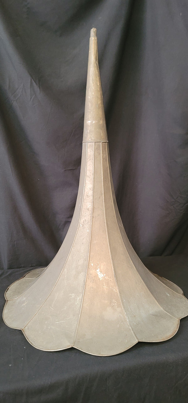 Large Phonograph Gramophone Brass Floral Horn 32" T x 23 1/2" W GS01018