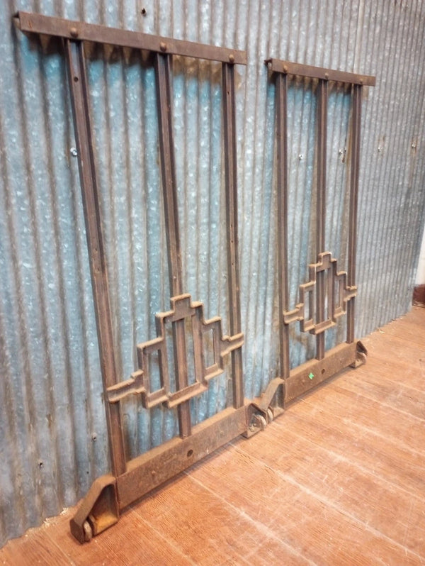 Pair of Art Deco Cast Iron Machine Legs with Casters 29 5/8" Tx 18" W GA-S062
