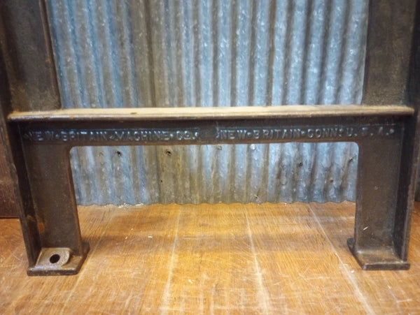 Pair of Cast Iron Machine Legs 32" T x 21 1/2" W GA-S064