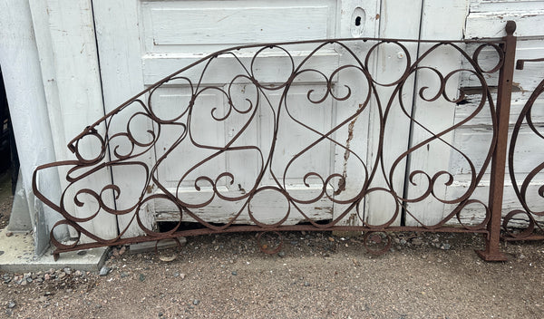 20 Feet of Iron Fence Panels GA21296