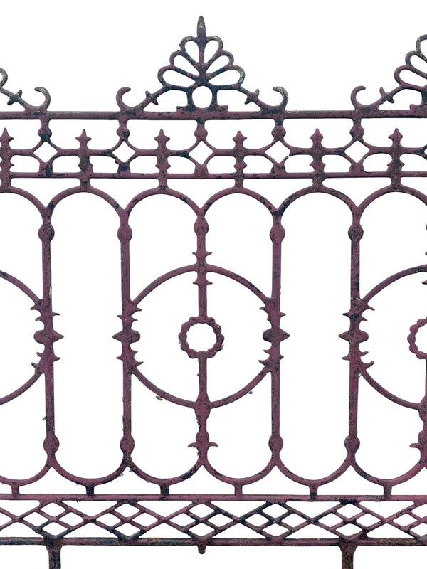 37 Ft of Antique Iron Fencing GA21039