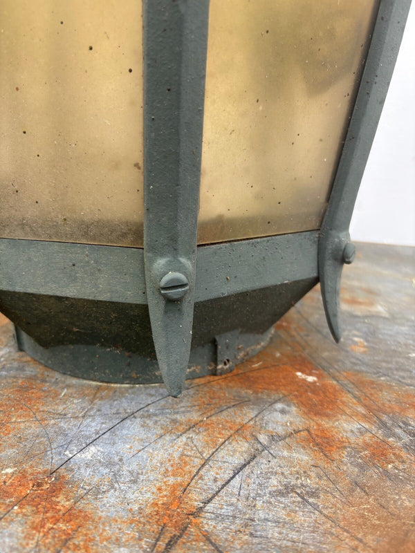 UVA Campus Single Cast Aluminum Lamp Post GS6003
