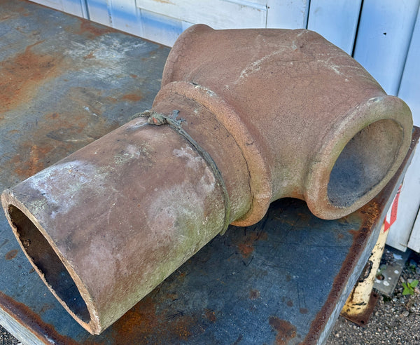 Terracotta Double Pipe Chimney Pot GA20475