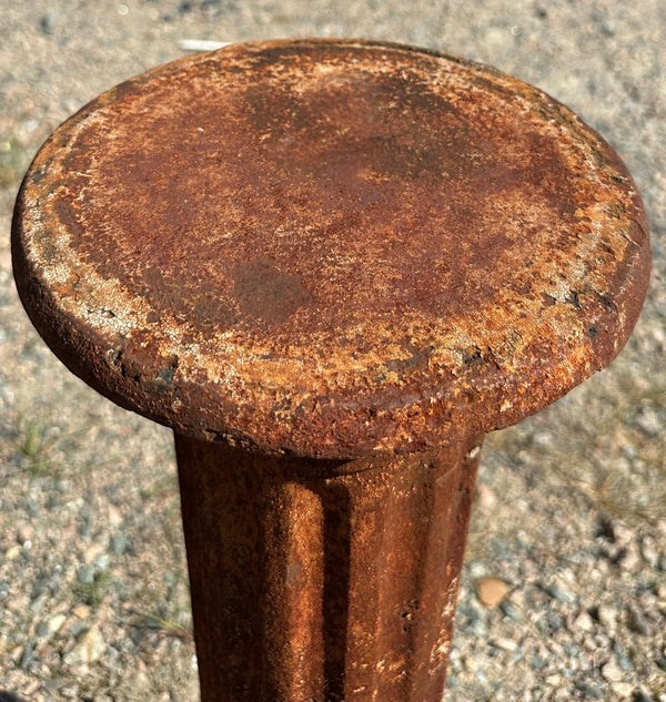 Antique Iron Column Pedestal GA20374