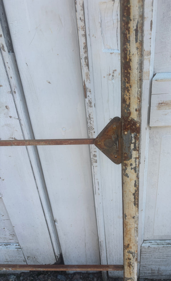 Iron Arch Top Window GA21342