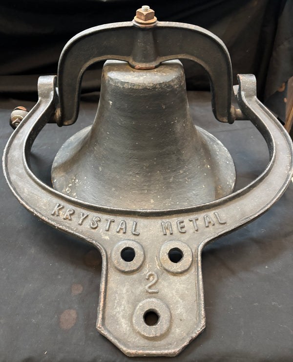 Krystal Metal Cast Iron Dinner Bell GA21505