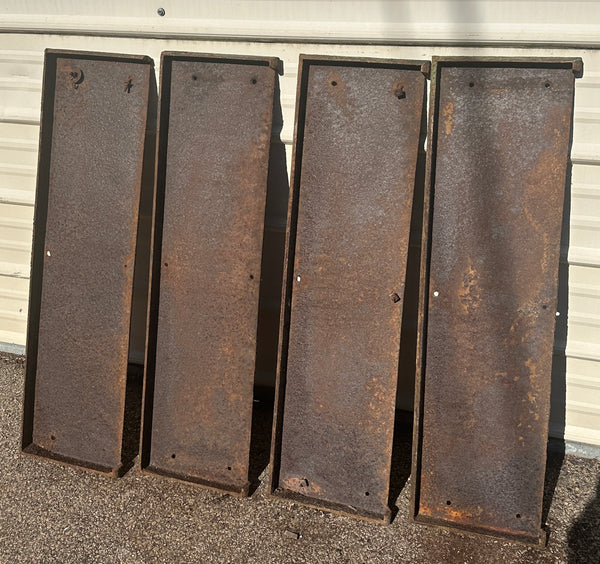 Set of 4 Cast Iron Stair Treads GA20834