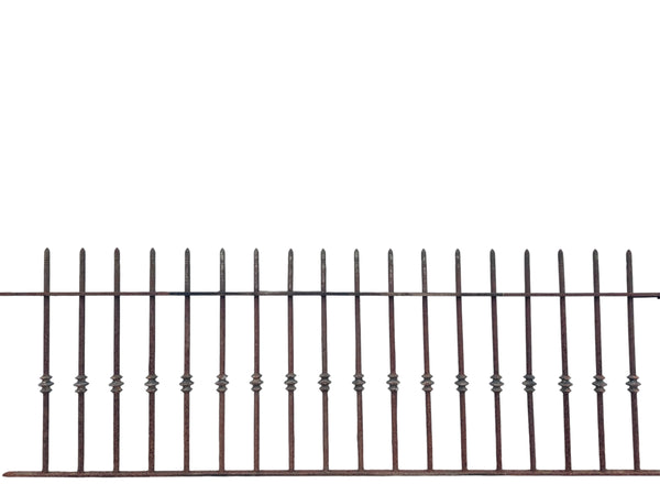 31' Ft of Antique Iron Picket Fencing w/ Lead Ornamental Knuckles GA21057