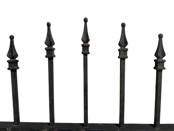 53 Ft of Antique Wrought Iron Fencing w/ Arrow Finials GA21037