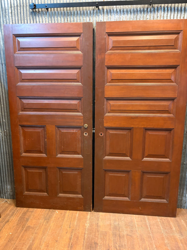 Pair of 7-Panel Doors w/ Ribbed Molding GS6086