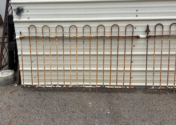 27 Feet of Wrought Iron Hairpin Fencing GA21222