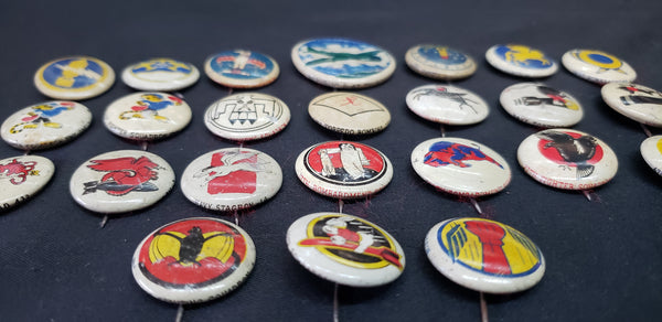 Lot of 24 WWII Kellogg's Pep Premium Pins w/ Military Emblems GS01074