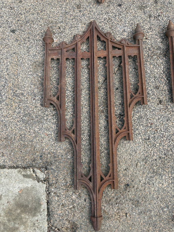 Late 1800s Ornate Cast Iron Column Corbels GA21394