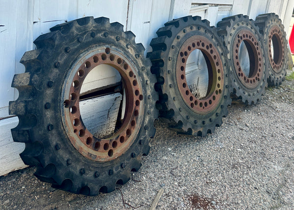 Set of 4 Industrial Aperture Tires GA20955