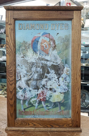 1800's Historic Wells & Richardson Co. of Vermont Diamond Dyes Cabinet GS00703
