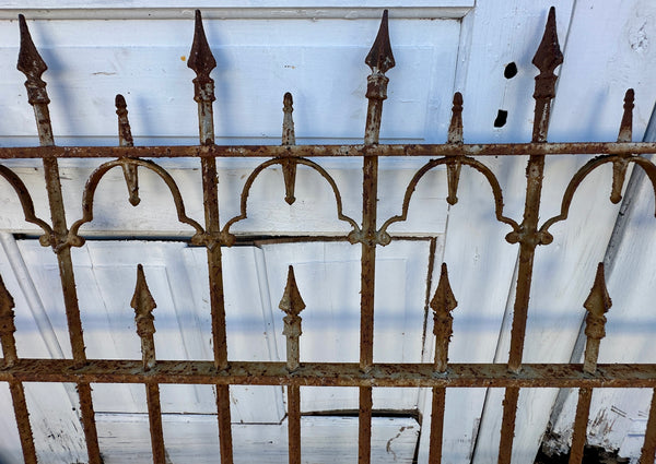 32 Ft of Antique Iron Garden Gate Fencing w/ Spear Top Finials GA20498
