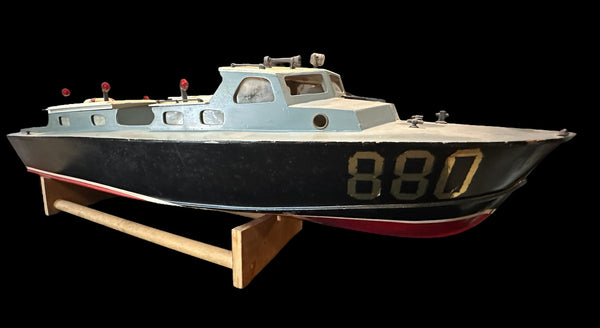 Vintage RC Model Boat - NOT TESTED GA20310