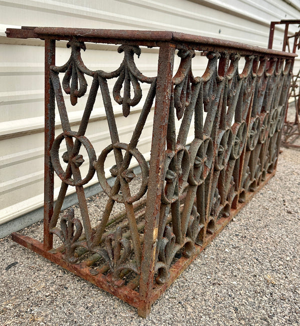 Antique Wrought Iron Three-Sided Balcony Railing GA20521