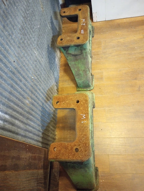Pair of Cast Iron Machine Legs 16 1/2" Tall x 32" Wide GA-S084