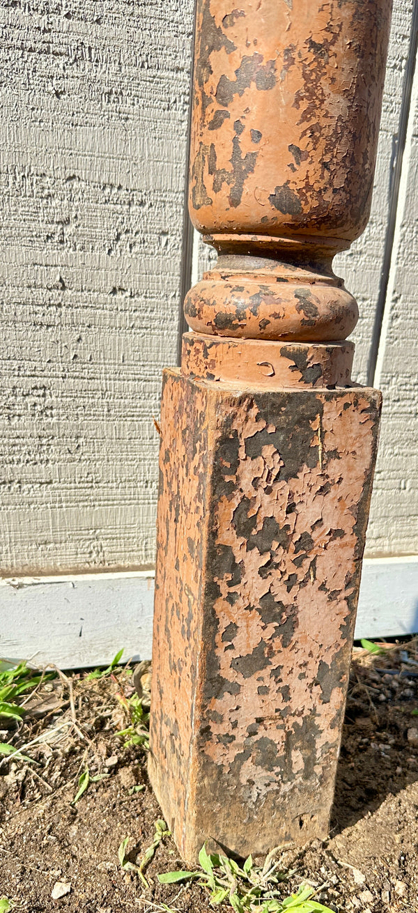Heart Pine Newel Post w/ Acorn Top GA20418