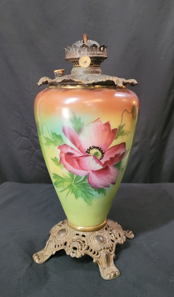 Vintage Ornate Floral Oil Lamp w/ Brass Canopy & Chimney GS00620