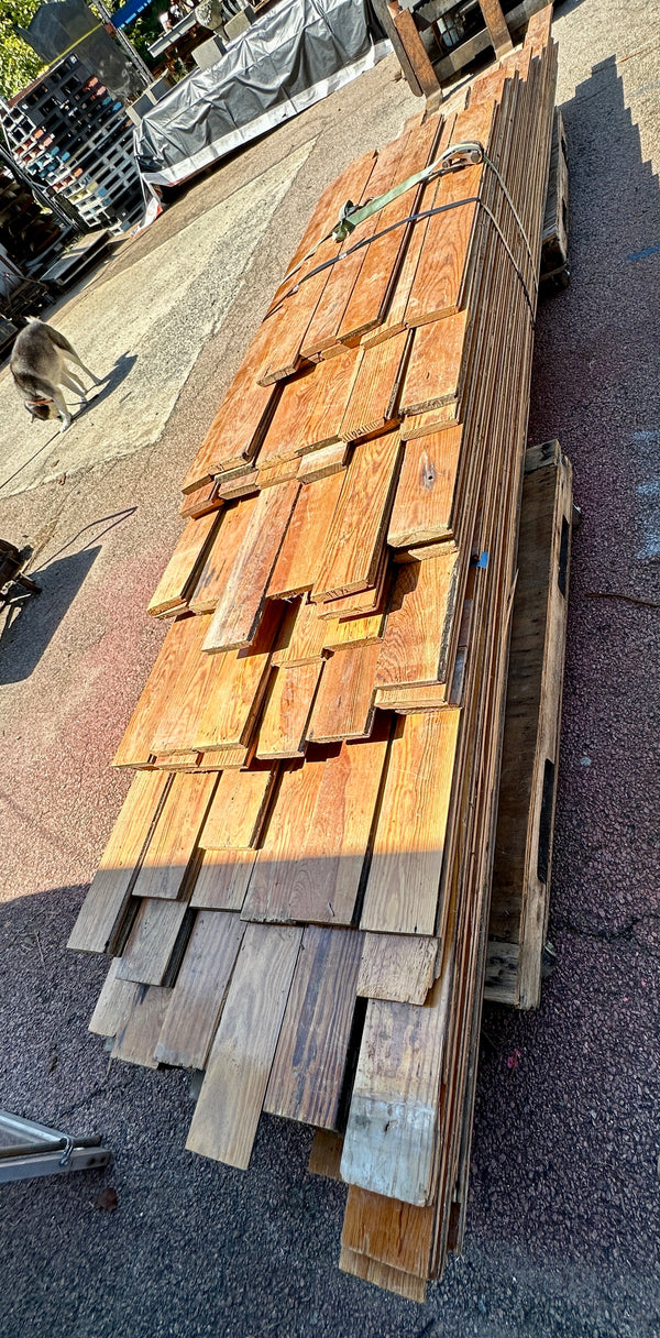 Early 1800s 5/4" Thick Heart Pine Flooring GA20396