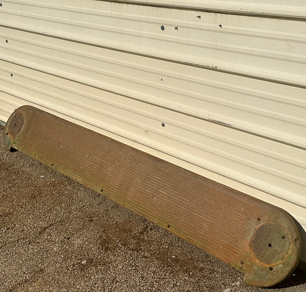 Single, Curved Cast Iron Stair Tread GA20835
