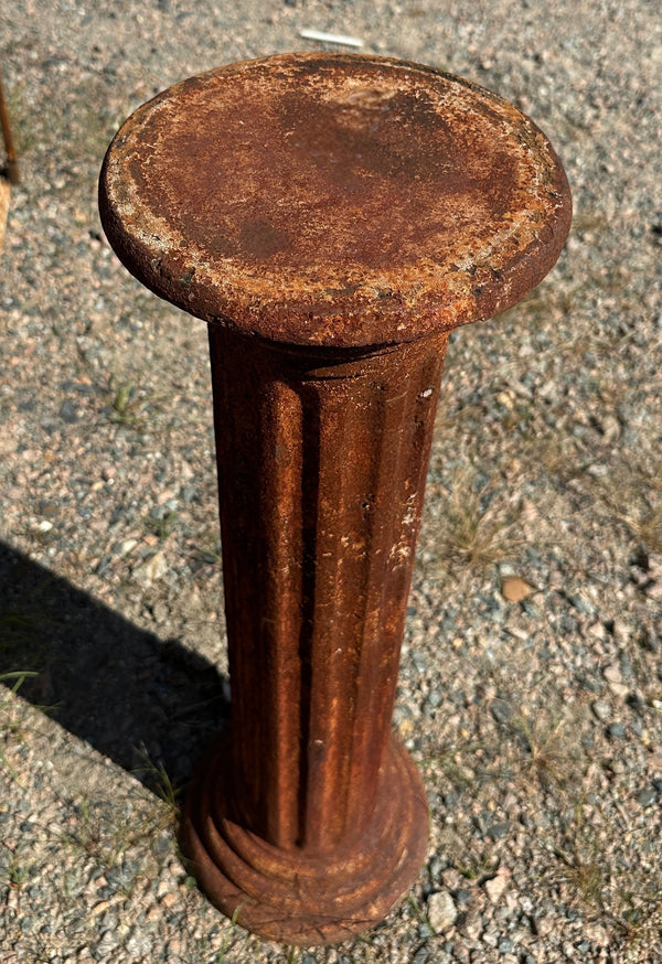 Antique Iron Column Pedestal GA20374