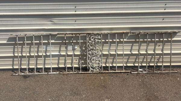 29 Feet of Wrought Iron Decorative Fence Panels GA21258