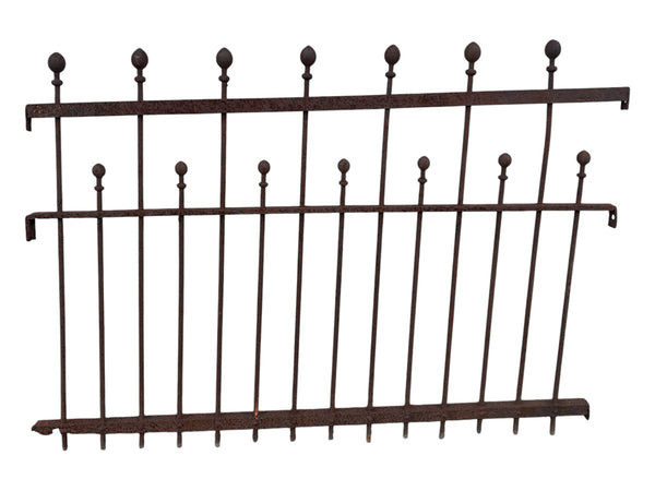 4.5 Ft of Wrought Iron Fencing w/ Ball Finials GA21133