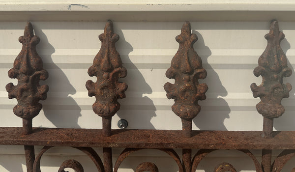 22 Ft of Antique Wrought Iron Fencing GA20809