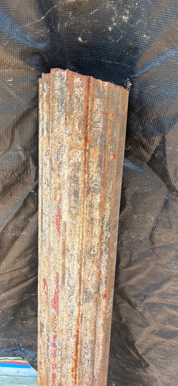 Piece of Cast Iron Light Post GA21558