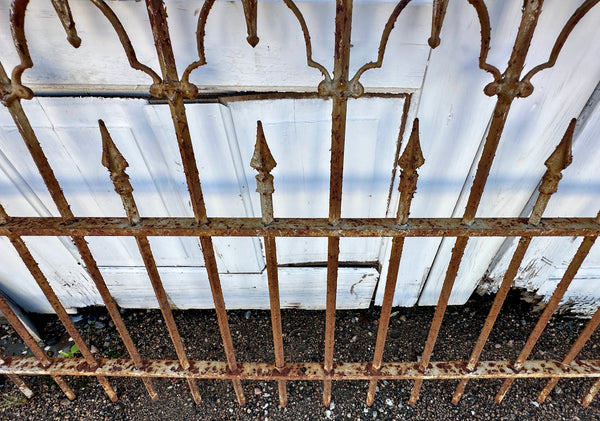32 Ft of Antique Iron Garden Gate Fencing w/ Spear Top Finials GA20498